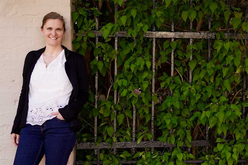 Yvonne Davidis, Career Change Coach for Leaders in the Public Sector
